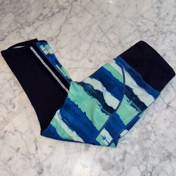 lululemon athletica Pants - LULULEMON CROP WORKOUT 4